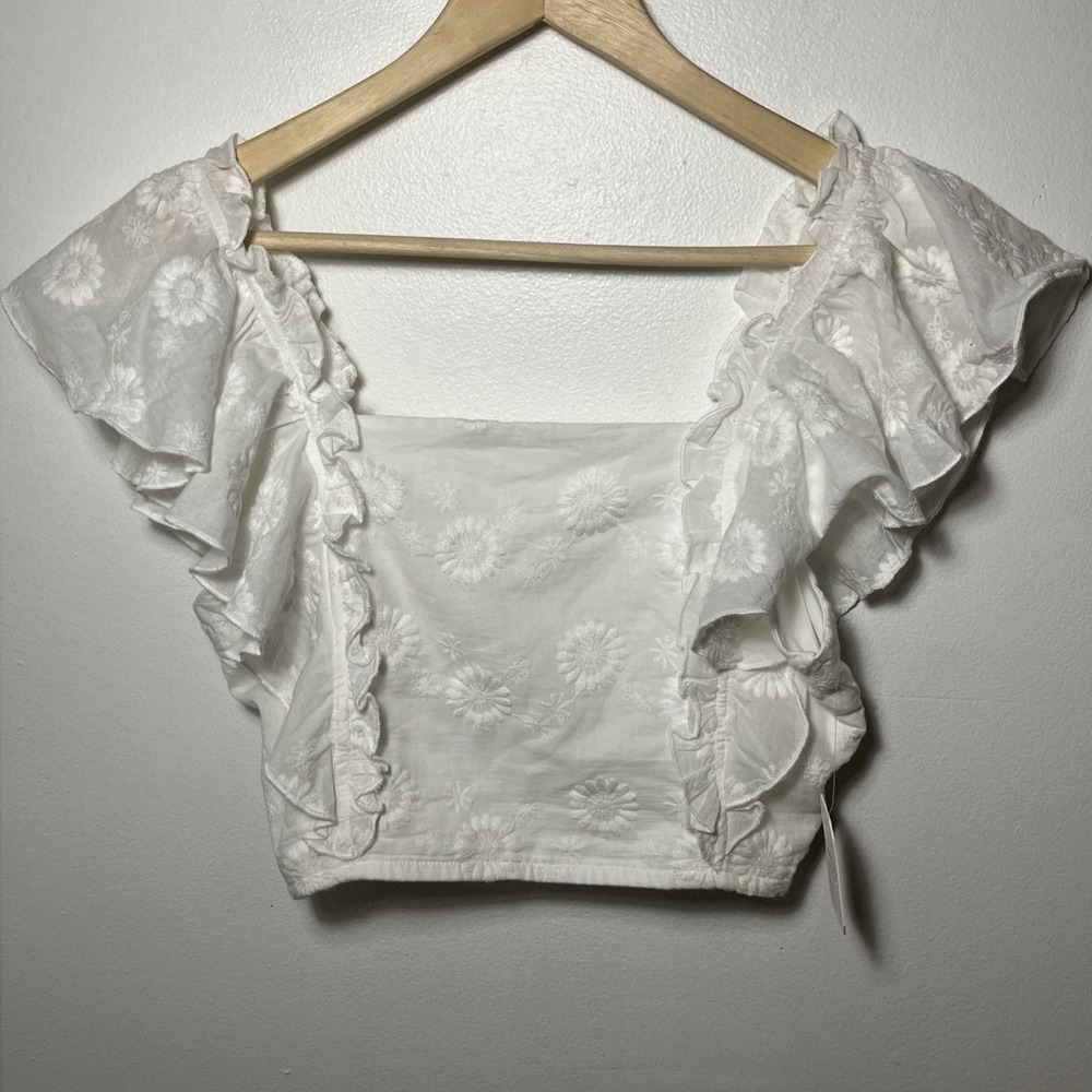 Brynne Altar'd State Embroidered Crop Top With Sunflower Pattern Size Mโ